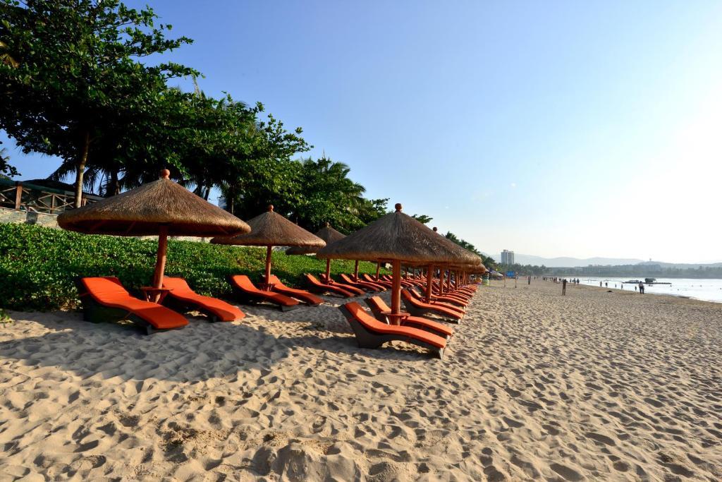 Barry Boutique Hotel Sanya Extérieur photo